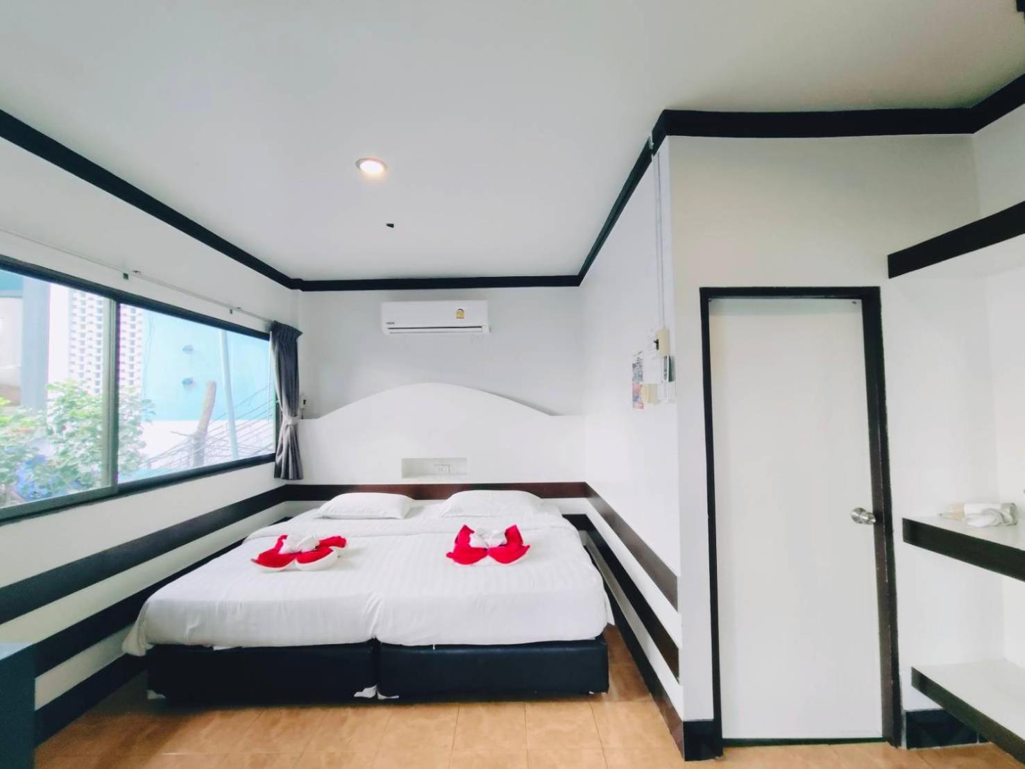 Simple Life Talay & Divers Resort Koh Tao Exterior photo
