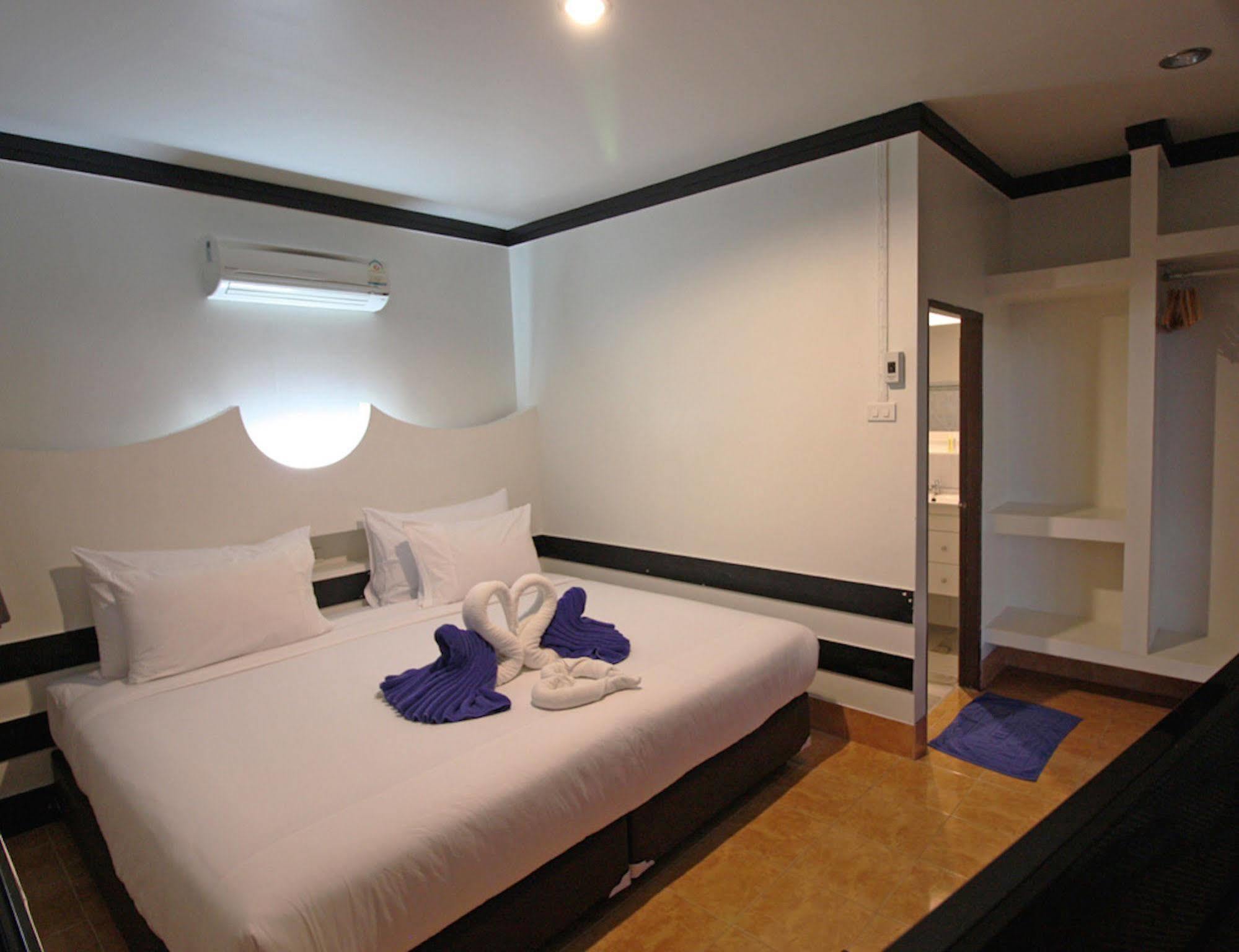 Simple Life Talay & Divers Resort Koh Tao Exterior photo